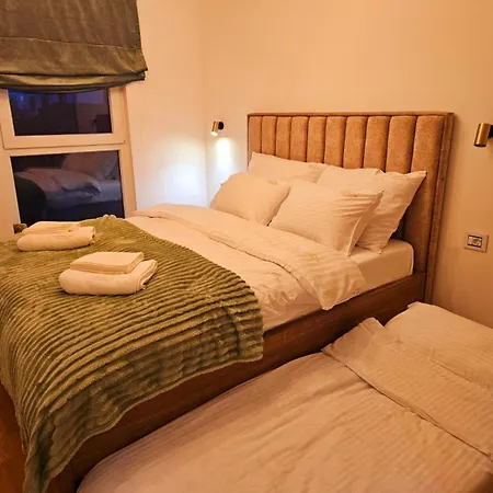 Montara Lux & Sa Parkingom * 兹拉蒂博尔