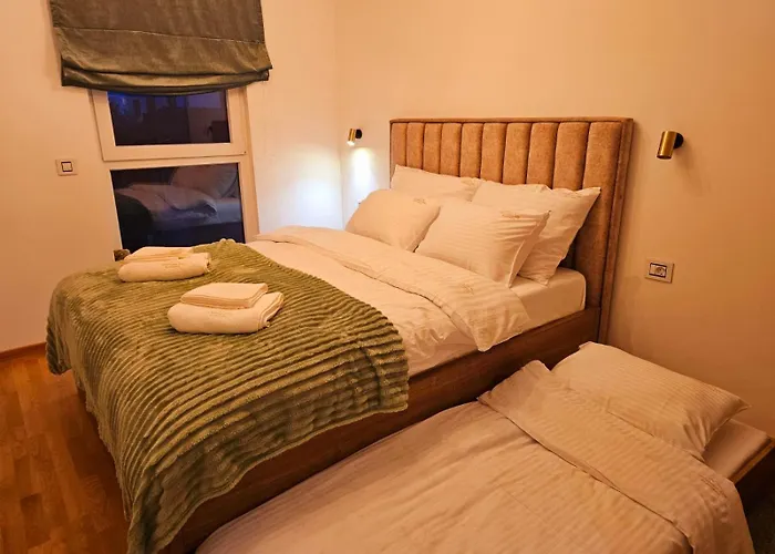 Montara Lux & Sa Parkingom * 兹拉蒂博尔